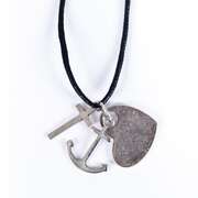 Kette mit Anhänger "Herz/Kreuz/Anker" Kette mit Anhänger "Herz/Kreuz/Anker"